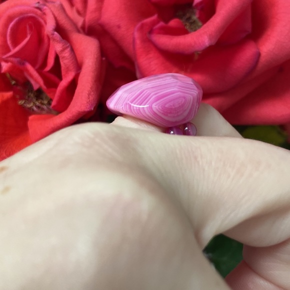 NWT Lola Rose Bohemian Gemstone Strech Ring 6 - Picture 4 of 5